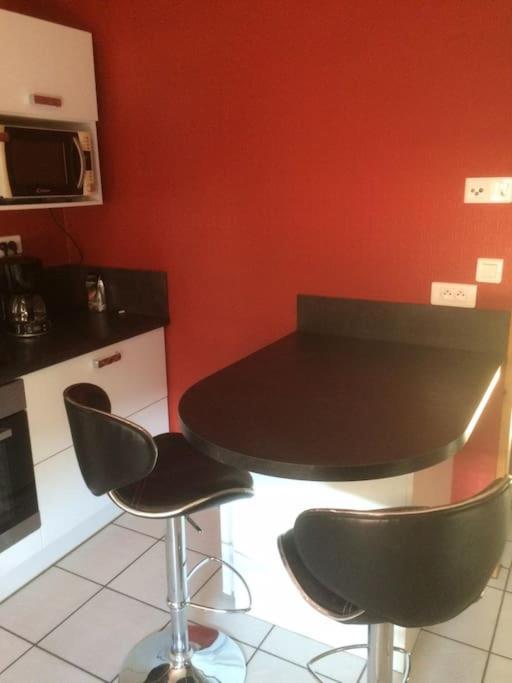 Le Coin Tranquille Au Pied Du Puy De Dome Apartment Pontgibaud Ngoại thất bức ảnh